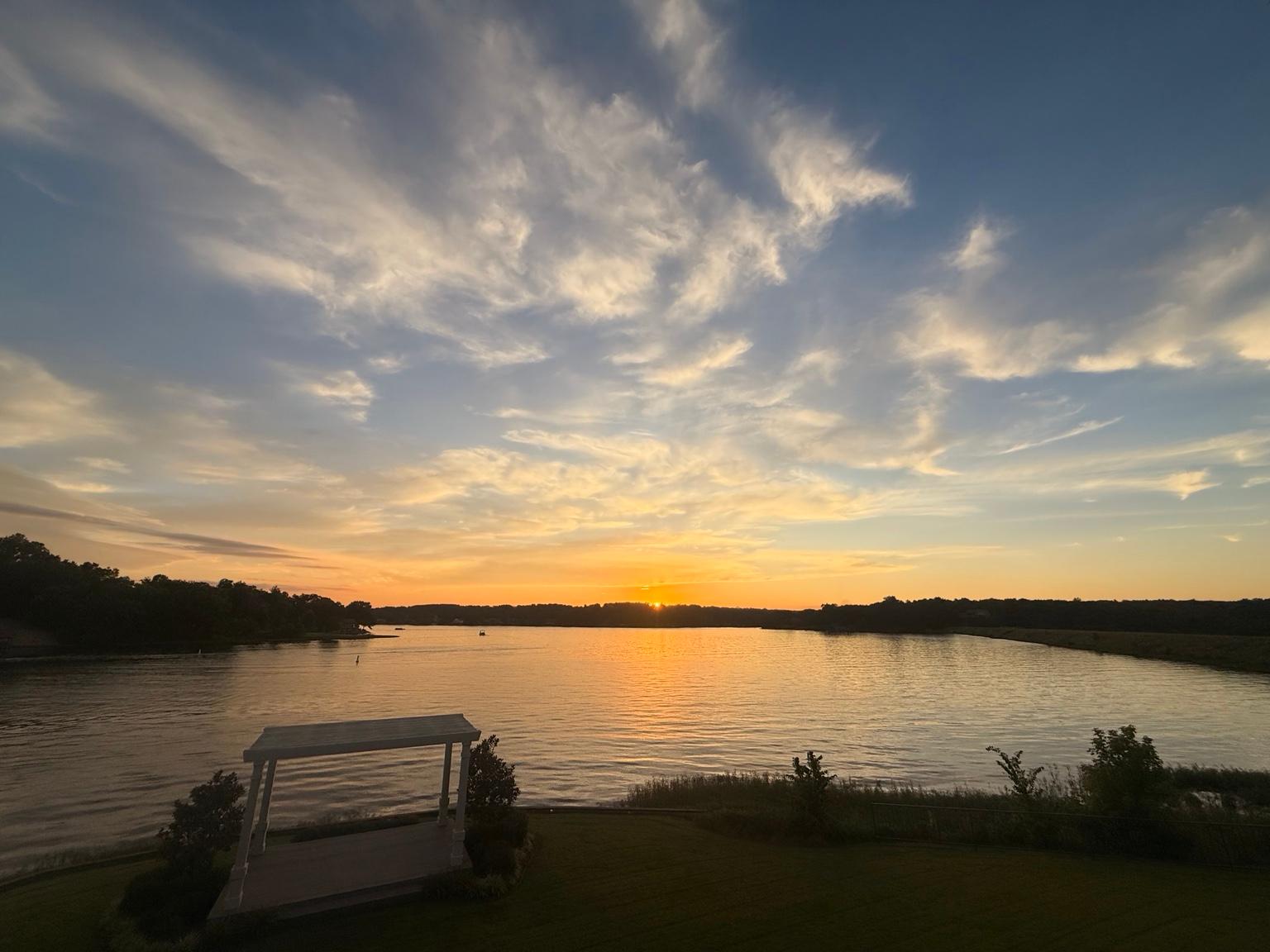 Sunset over a Bella Vista lake